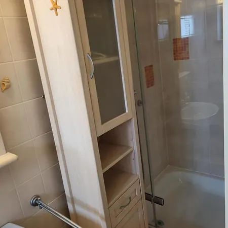 Appartamento Fuer 4 Personen Mit Schnellem Wlan, Glasfaser, Tv Paket *